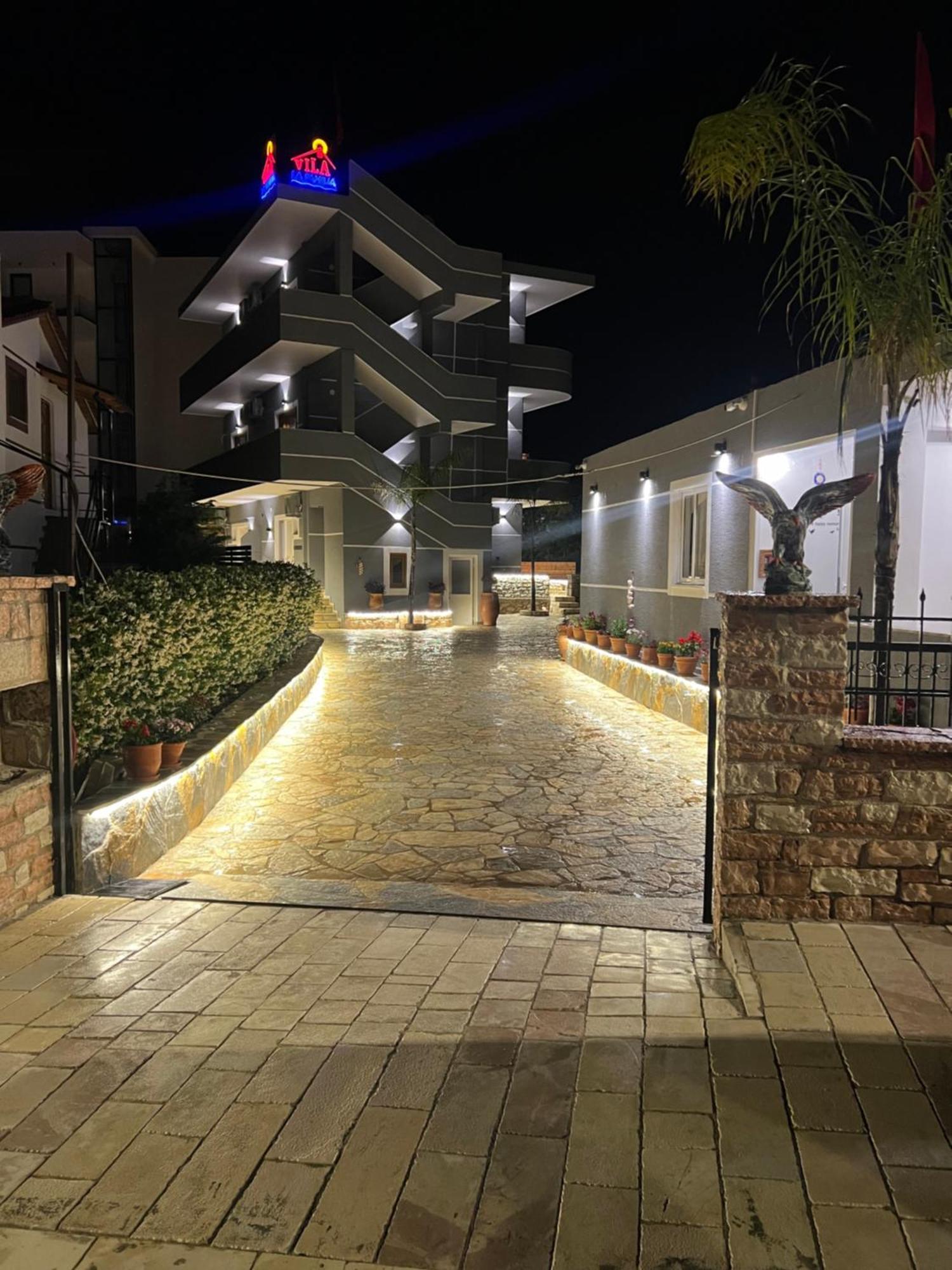 Vila La Familia Ksamil Exterior photo