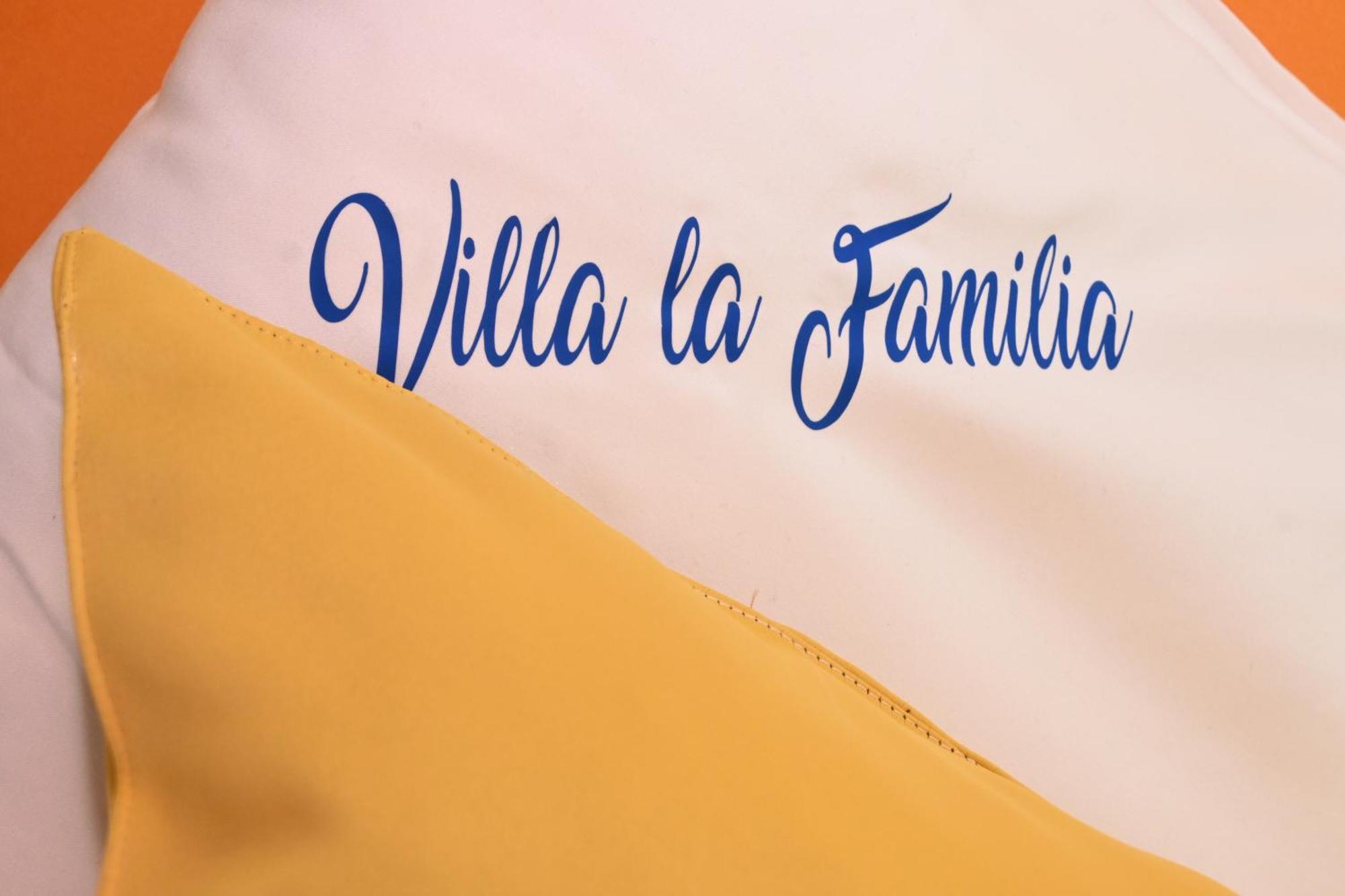 Vila La Familia Ksamil Exterior photo